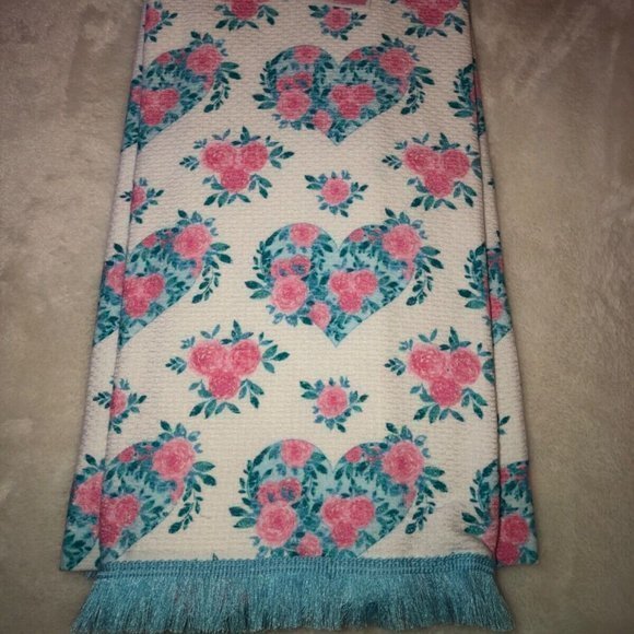 Blue Hearts Pink Flowers Valentine's Easter Day Kitchen Towel Set‎ (2) New - Picture 2 of 10